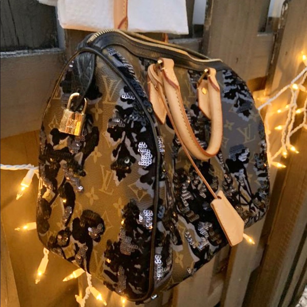 Louis Vuitton fleur de jais limited edition